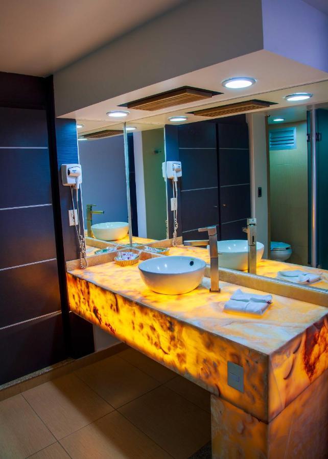 Hotel Ibiza Plaza 멕시코 시 외부 사진