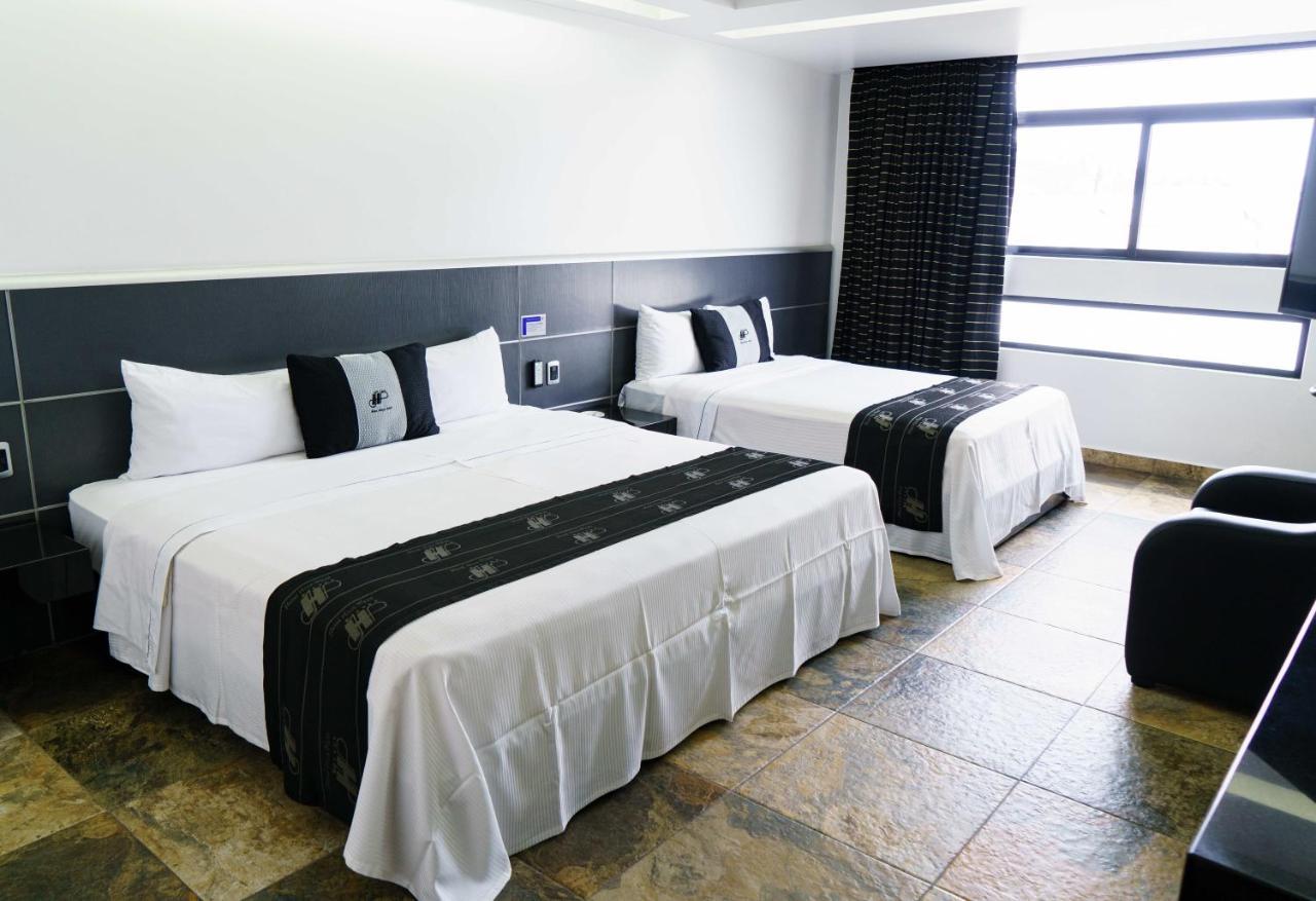 Hotel Ibiza Plaza 멕시코 시 외부 사진